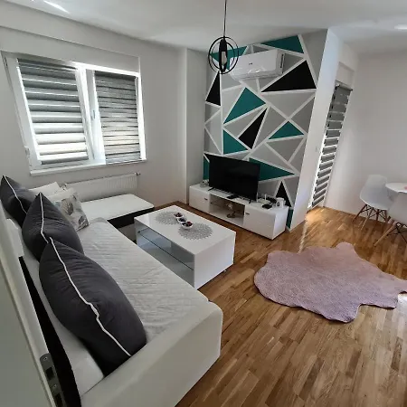 Apartman Crystal Brčko Exteriör bild